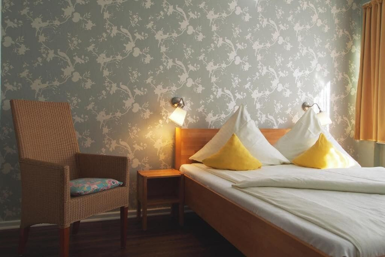 Bedroom 2, Gasthaus Hotel Bremen, Bremen