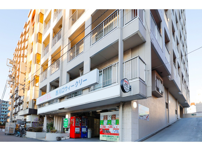 Hotel Nishikawaguchi Weekly, Warabi