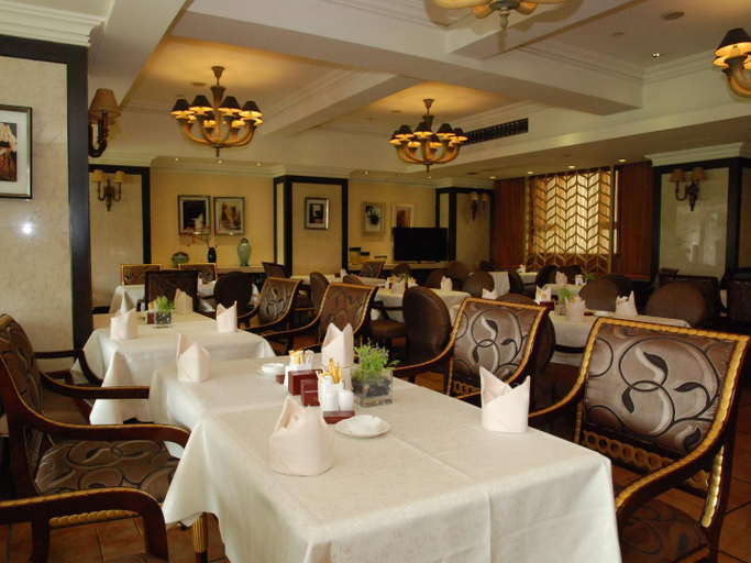Food & Drinks 4, Grand Land Hotel, Dongguan
