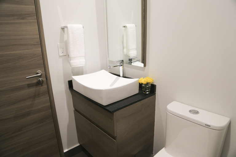 Bathroom, Delightful Apartment by Mr.W, Mexico City