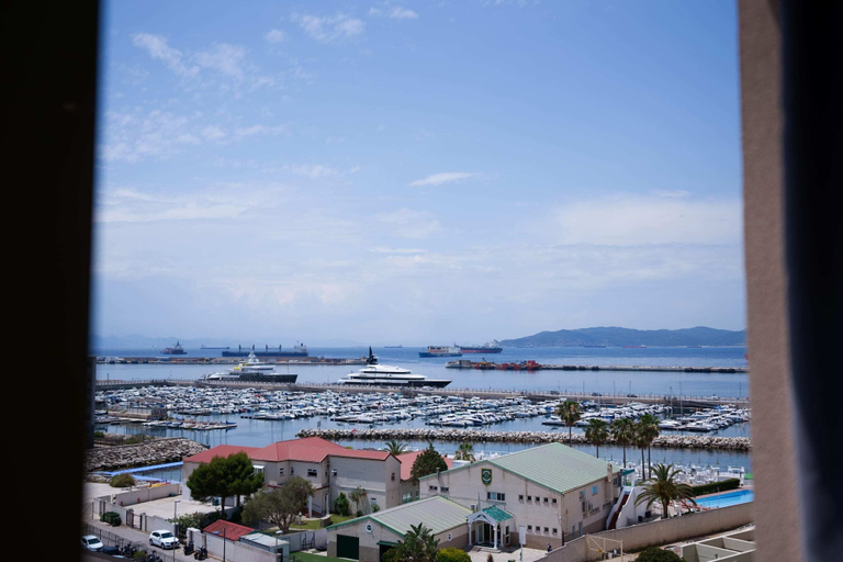 Others 5, Westone Suite-hosted by Sweetstay, Gibraltar