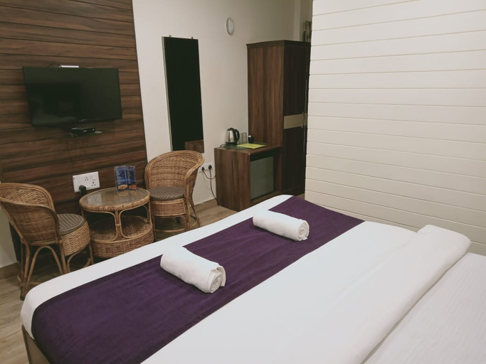 Bedroom 3, Hotel  Vedas, Garhwal