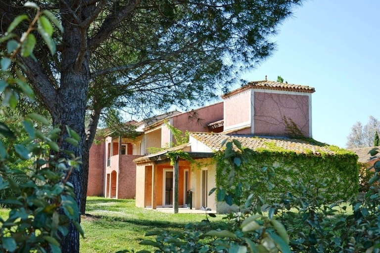 Exterior & Views 2, SOWELL RESIDENCES Les Hameaux, Bouches-du-Rhône