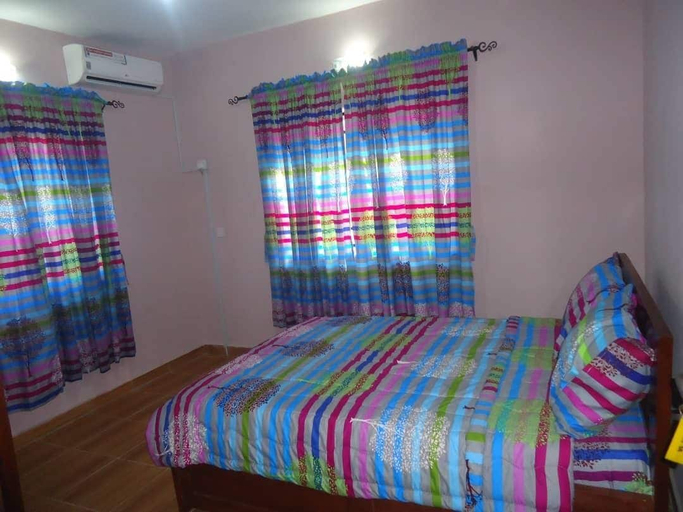 Bedroom 2, O2 Apartments, Ido