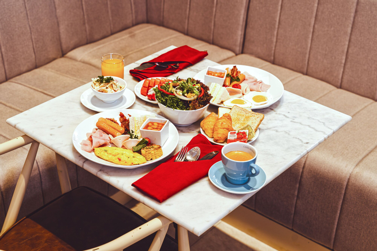 Food & Drinks 24
