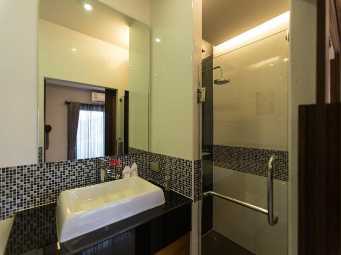 Bathroom 2, Vulcano Hotel at Nimman, Muang Chiang Mai