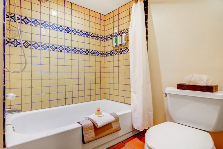 Bathroom 4, Santa Fe Motel & Inn, Santa Fe