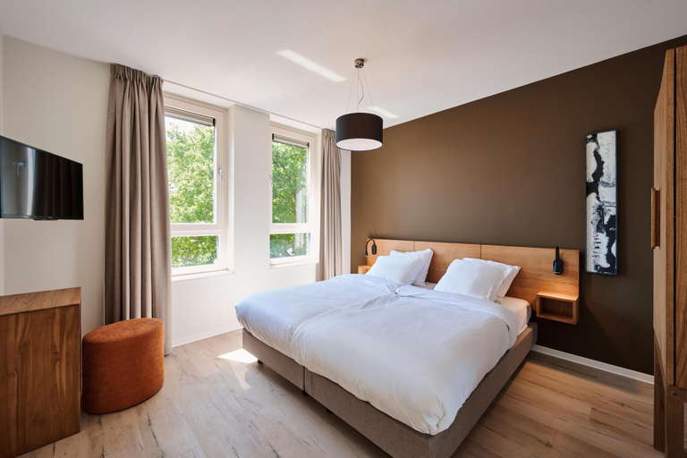 Bedroom 2, Dormio Resort Maastricht, Limburg