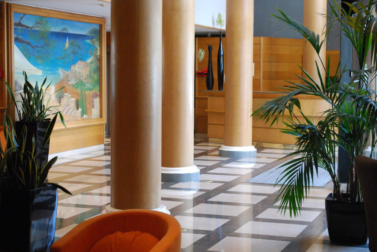 Public Area 3, Amarante Cannes, Alpes-Maritimes