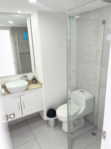 Bathroom 3, Apartamento 2TC20 de 2 alcobas Con Wifi, Cartagena de Indias