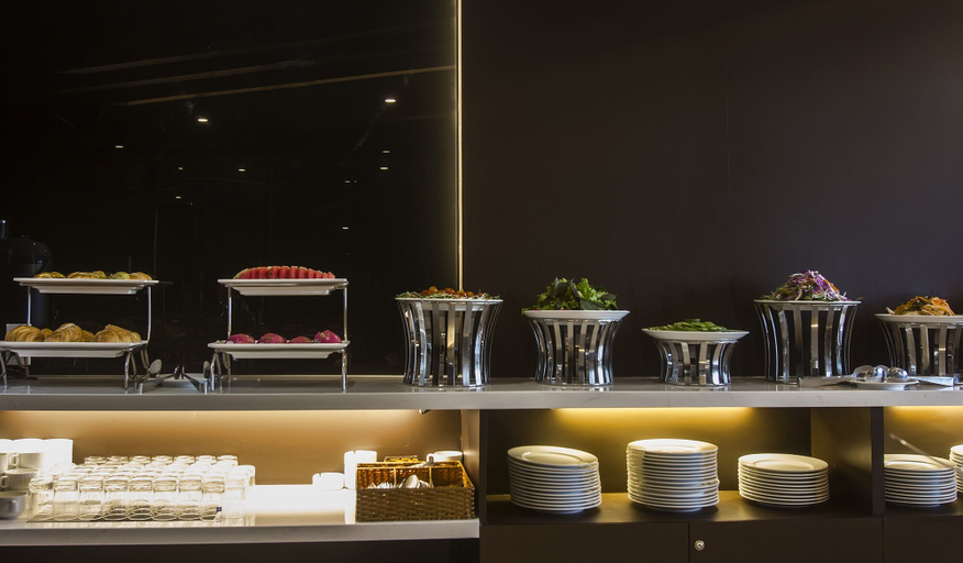 Food & Drinks 4, Golden Hotel, Nha Trang