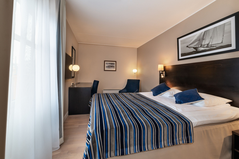 Bedroom 3, Quality Hotel Floro, Flora