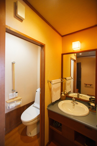 Bathroom 5, Ijika Daiichi Hotel Kagura, Toba