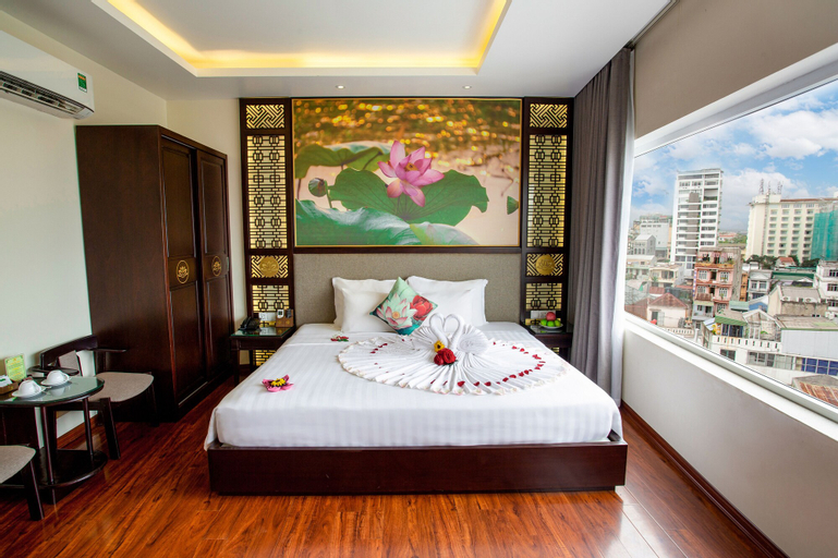 Bedroom 6