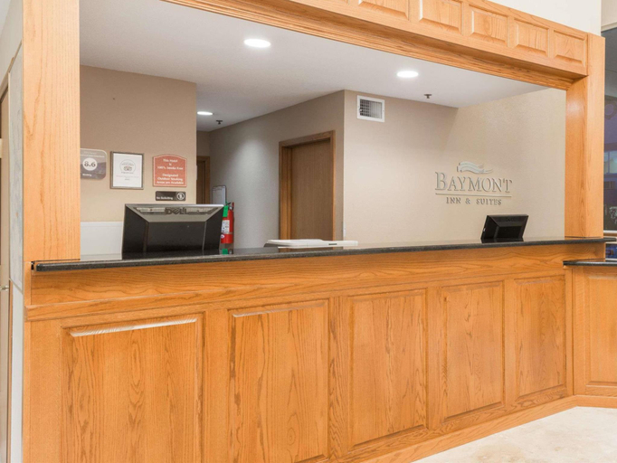 Public Area 2, Baymont by Wyndham Osage Beach, Camden