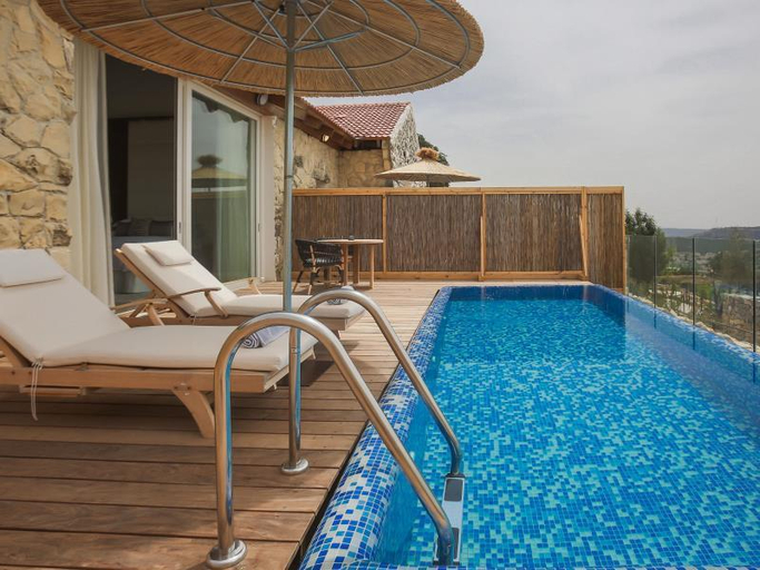 Others 5, Gordonia Hotel