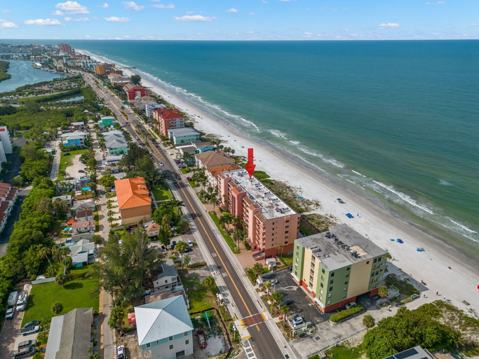 Exterior & Views 2, The Rose 503, Pinellas