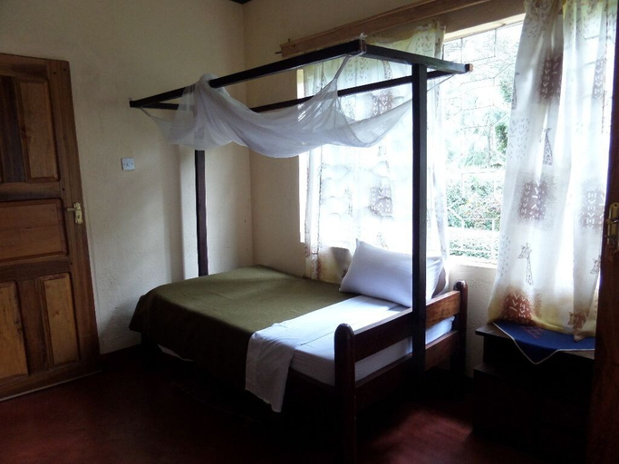 Bedroom 3, Kasi Tembo Rest House, Karatu