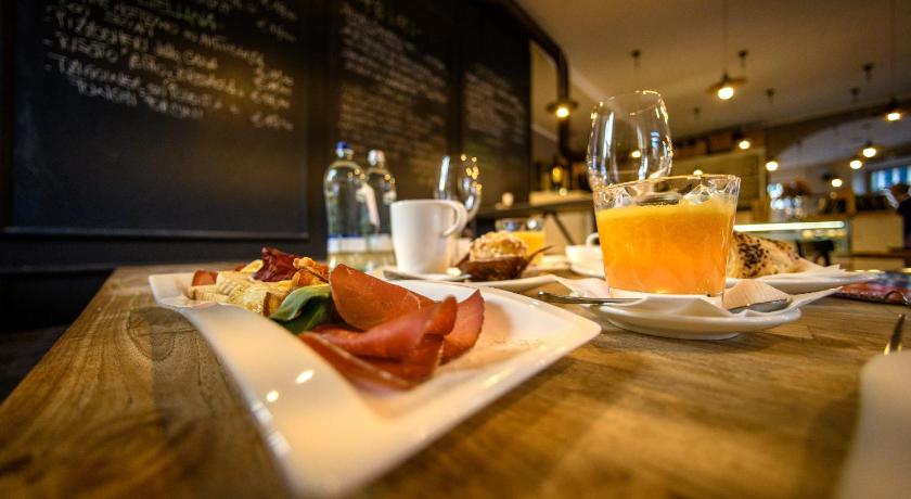 Food & Drinks 1, Eco Rooms&Breakfast Tirano, Sondrio