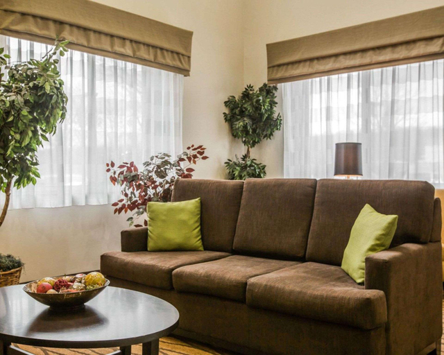 Public Area 2, Sleep Inn Pelham Oak Mountain, Shelby