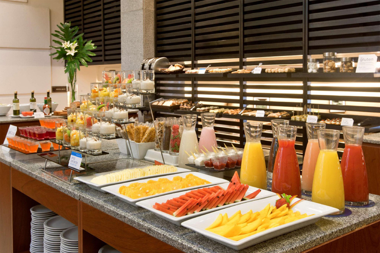 Food & Drinks 5, NH Panorama Hotel, Capital