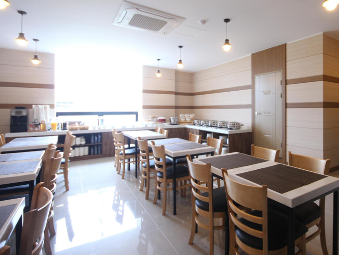Airport Hotel Busan - Food & Drinks
