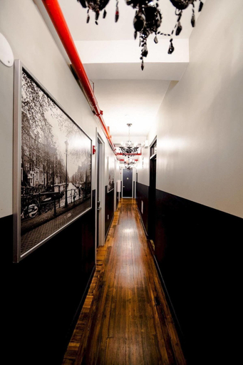 Others 2, Q4 Hotel & Hostel, New York