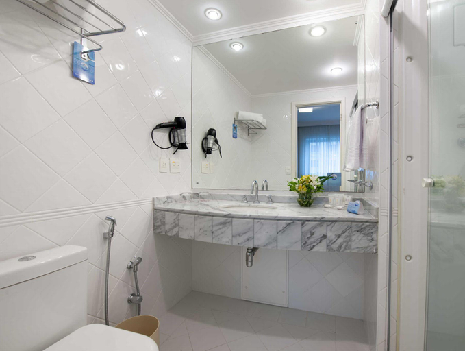 Bathroom 3, Quality Suites Oscar Freire, São Paulo