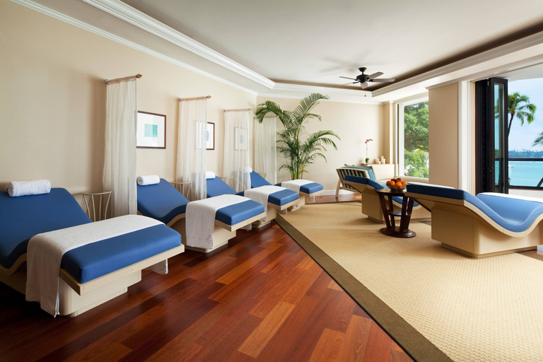 Bedroom 3, Moana Surfrider, A Westin Resort & Spa, Waikiki Beach, Honolulu
