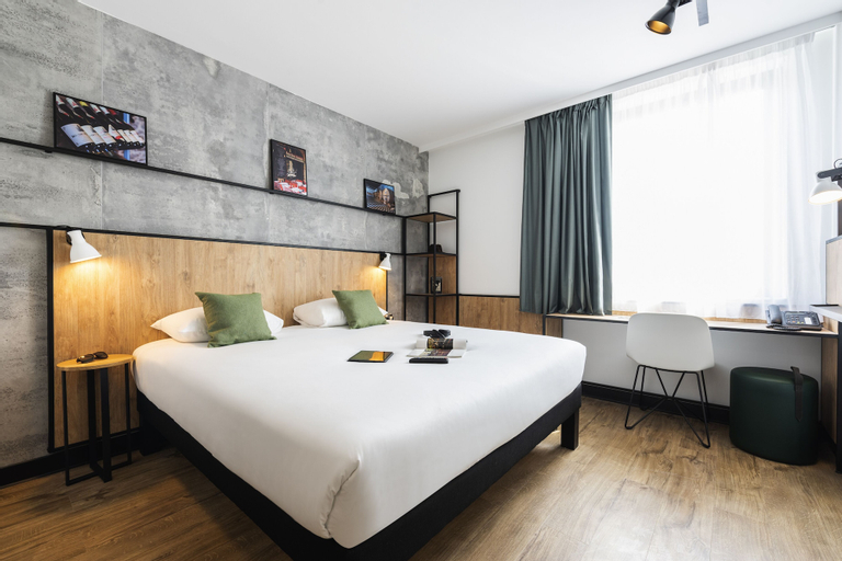 Bedroom 9