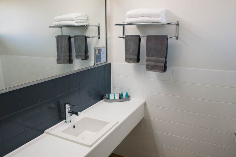 Bathroom 3, The Heritage Bendigo, Gr. Bendigo - Central