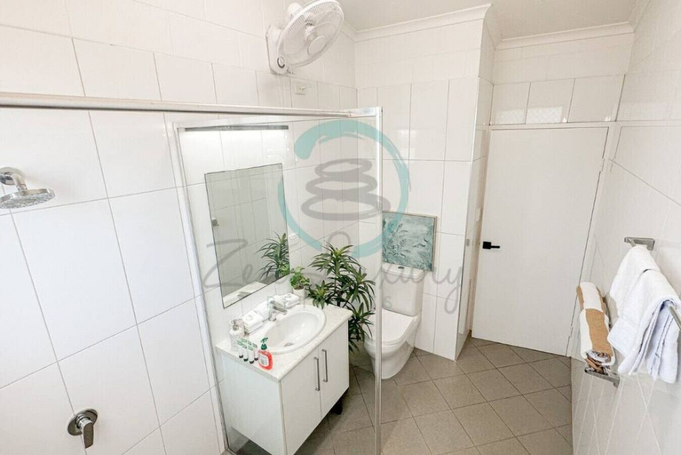 Others 4, ZEN NIGHTCLIFF FORESHORE - 2BR Cozy Apt, Rapid Creek