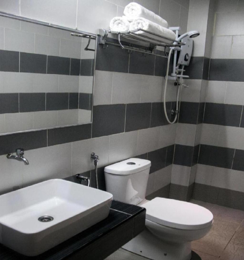 Bathroom 4, Midtown Villa Hotel, Kuala Lumpur