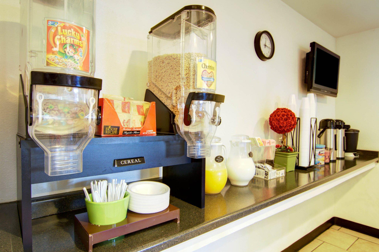 Food & Drinks 5, Americas Best Value Inn Williams Grand Canyon, Coconino