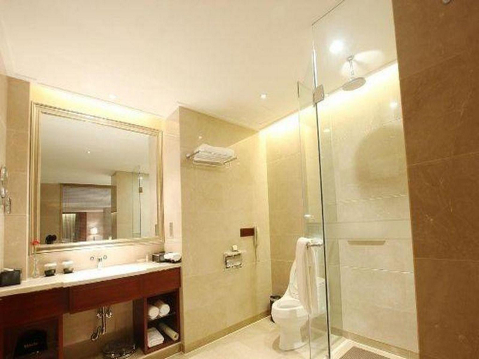 Bathroom 3, Dandong Xin An Dong Hotel, Dandong