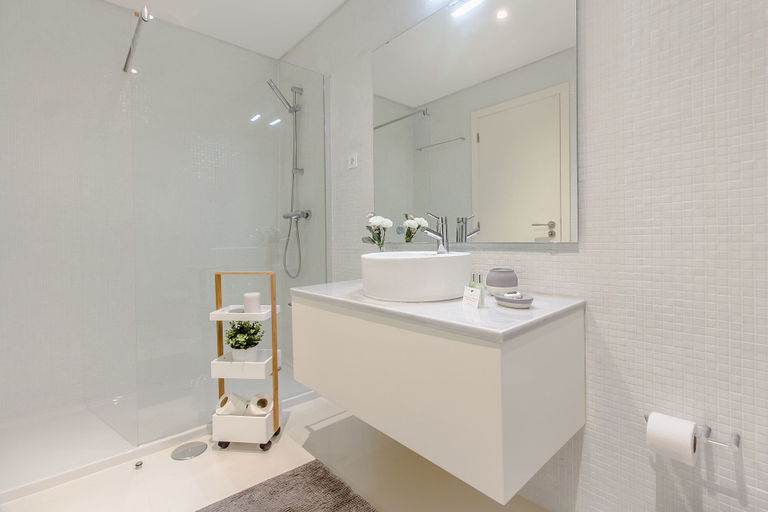 Bathroom 4, Trindade Flat with Great View, Porto