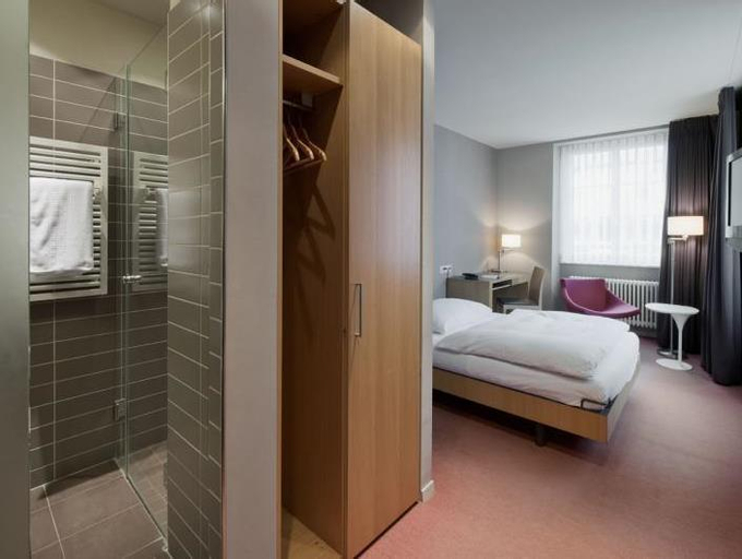 Bedroom 3, Hotel Blume - Swiss Historic Hotel, Baden