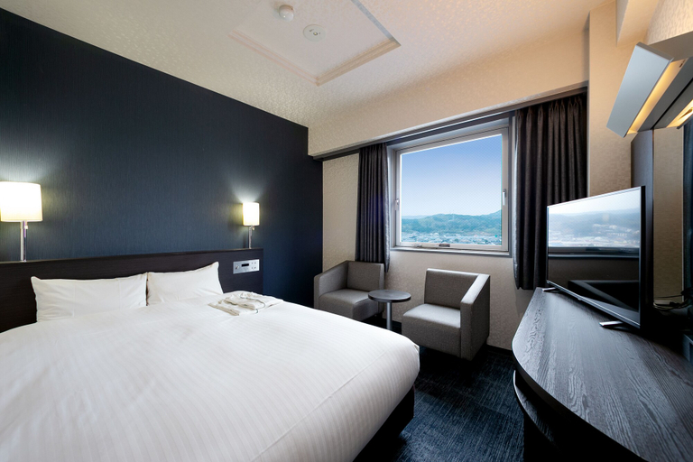 Bedroom 3, Karatsu Daiichi Hotel, Karatsu