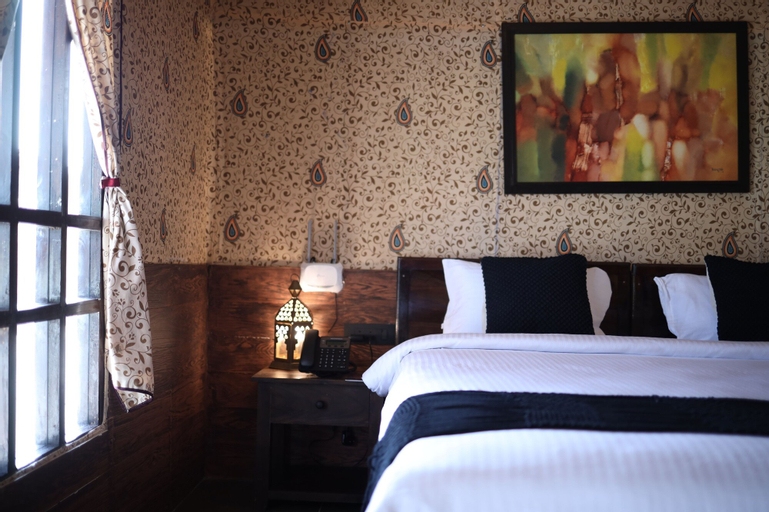 Bedroom 8