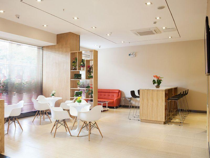 Public Area 2, IU Hotel Zhanjiang Guomao Dingsheng Square, Zhanjiang