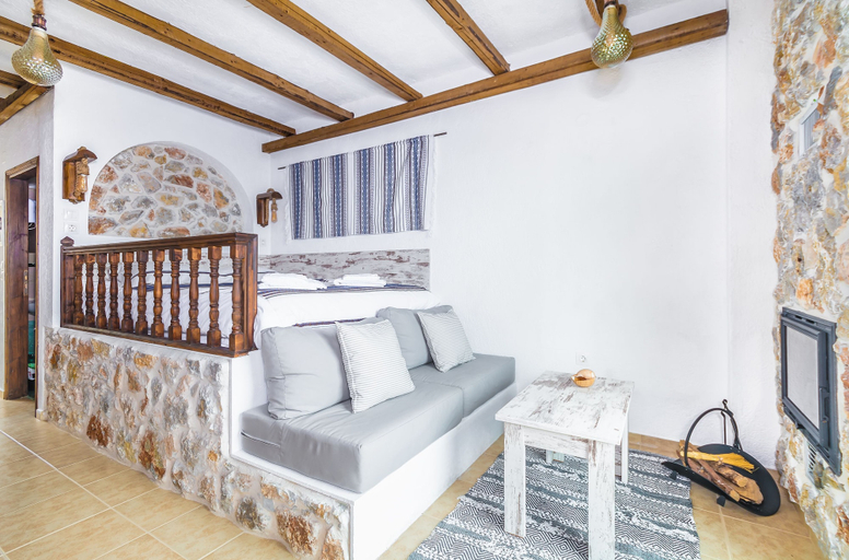 Bedroom 4, Limeri Traditional Guest House, South Aegean