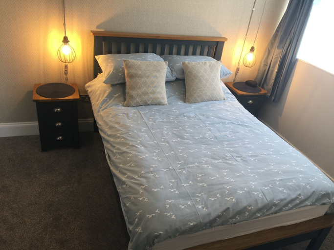 Bedroom 5, Seagulls Loft, Devon