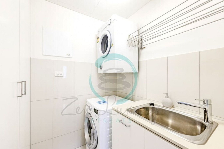 Others 5, ZEN TREE BLOSSOM - 3BR Luxury Apartment, Darwin