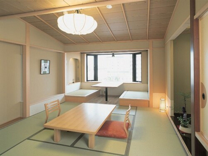 Business Facilities