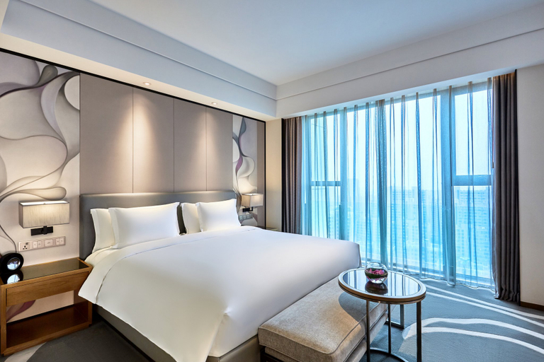 Bedroom 3, Crowne Plaza HANGZHOU QIANTANG by IHG, Hangzhou