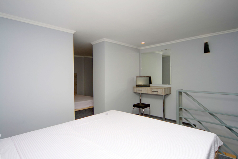 Bedroom 3, Grand Apartments, Shevchenkivs'kyi