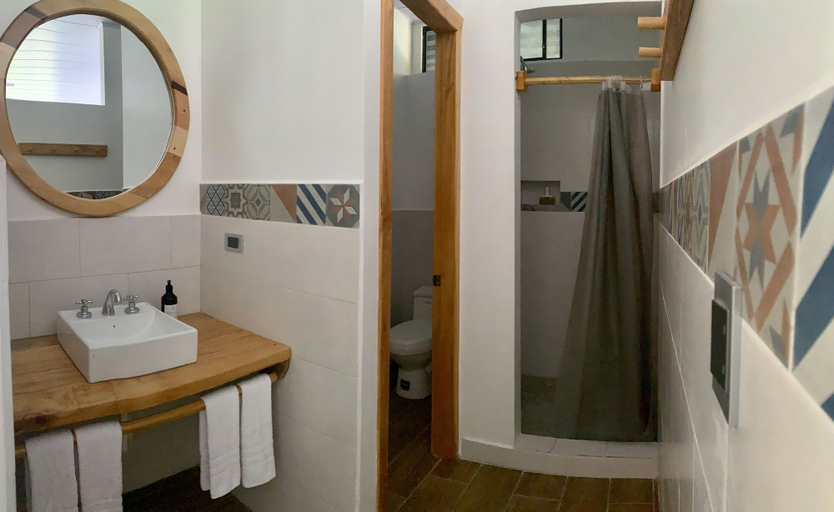 Bathroom 3, Margarit Boutique Hotel, San Miguel de los Bancos