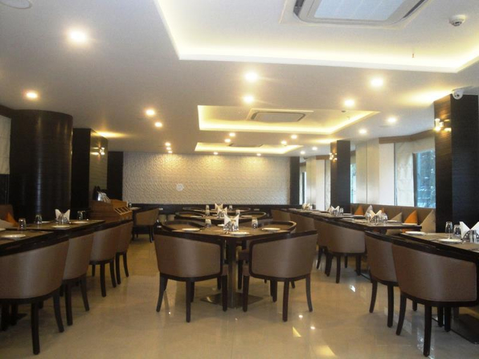 Food & Drinks 3, The Fern Residency, MIDC, Pune, Pune