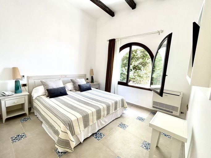 Bedroom 3, Villa Cavalieri Country Hotel, Cagliari