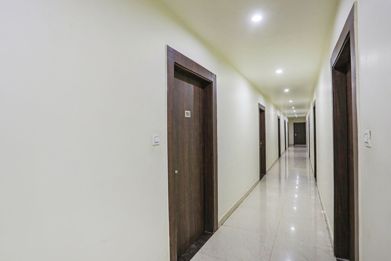 Others 4, Fabhotel Naman, Kanpur Nagar
